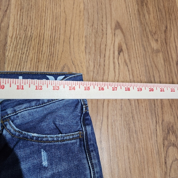 Hurley Women's Blue Denim Distressed Shorts Size 26 - Picture 6 of 8